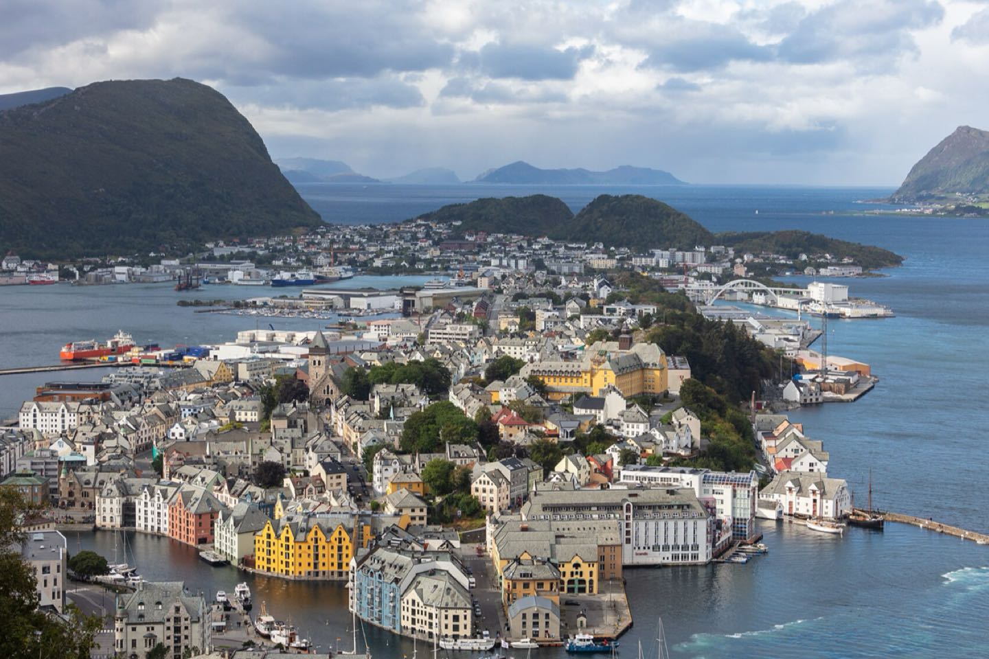 The pastel Art Nouveau centre of Ålesund spread across islands and harbours