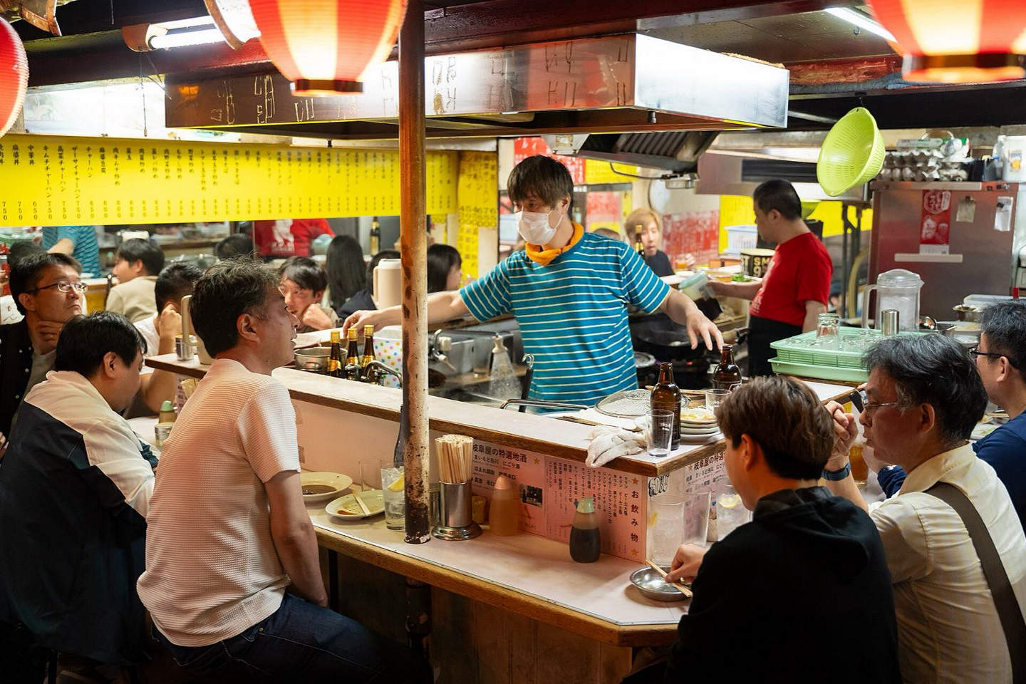 Lantern-lit yakitori stalls in Omoide Yokocho, Shinjuku